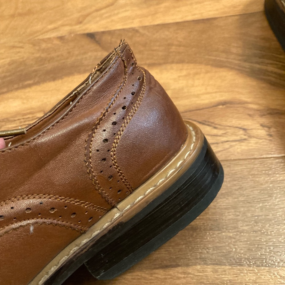 Perry Ellis wingtips - Picture 10 of 16